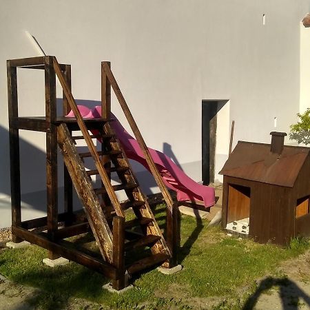 Ubytovani U Dvoraku Veselí nad Lužnicí エクステリア 写真